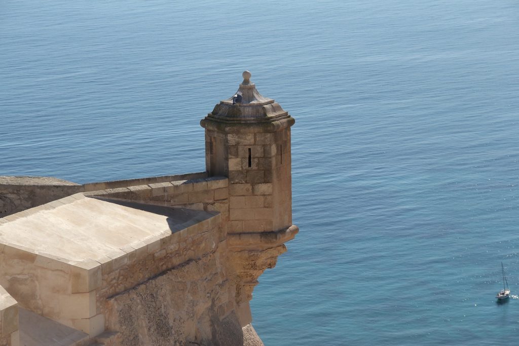 santa-barbara-castle