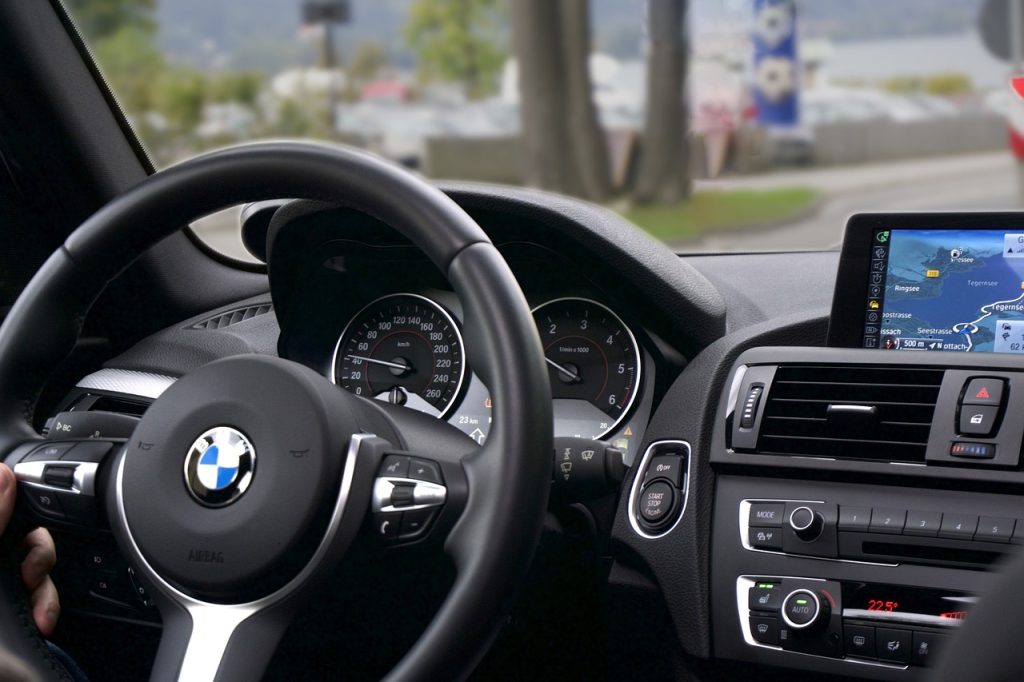luxury car rentals