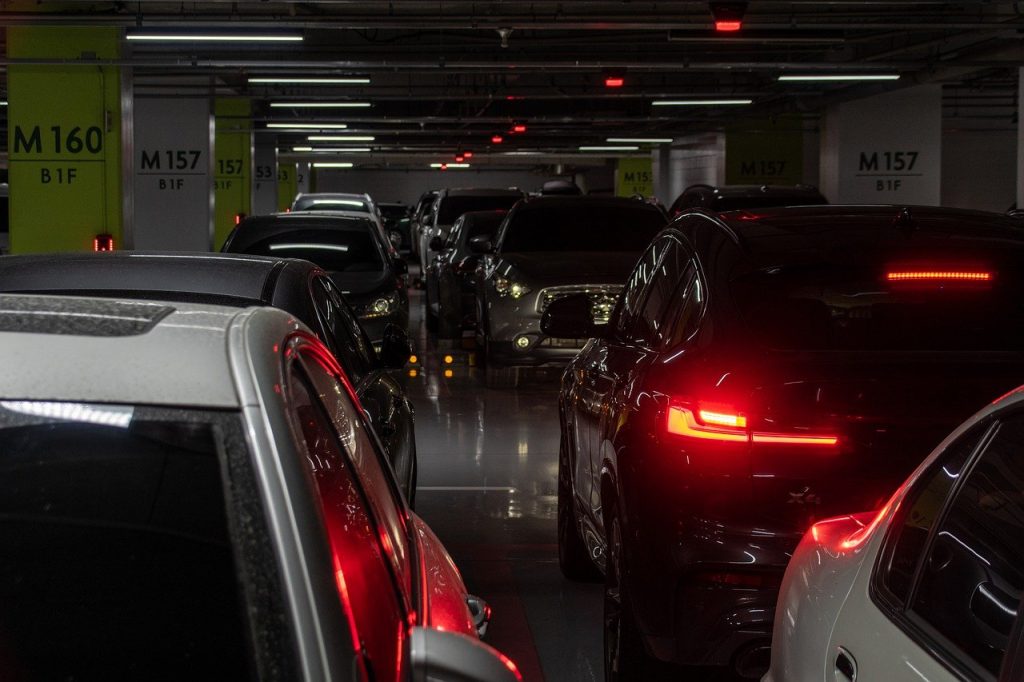 Alicante Airport parking